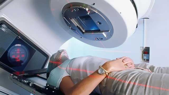 radiotherapy علاج آلام الأورام السرطانية: التقنيات الحديثة لتحسين جودة الحياة
